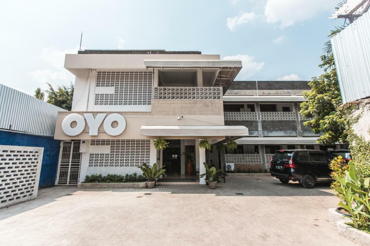 Oyo 1001 Pulo Art Space Near Ciranjang Ent Hospital Jakarta Exteriér fotografie