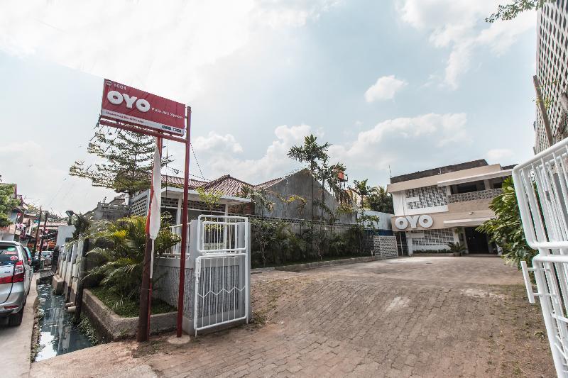 Oyo 1001 Pulo Art Space Near Ciranjang Ent Hospital Jakarta Exteriér fotografie